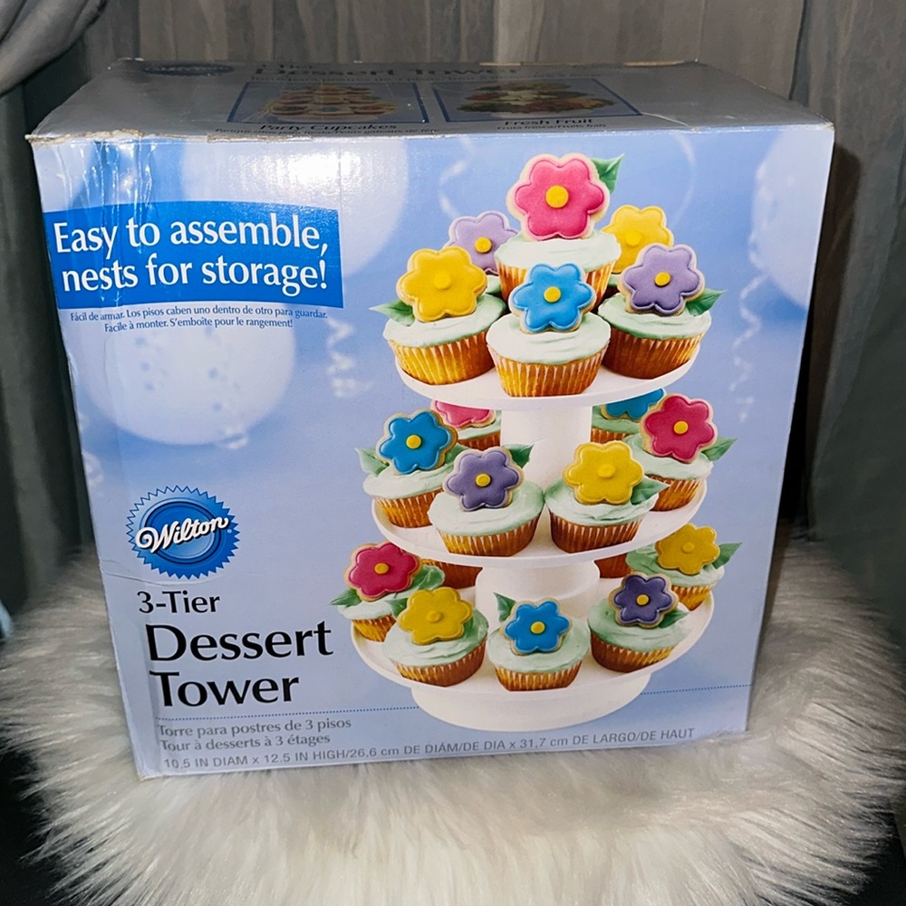 Wilton 3-Tier Dessert Tower